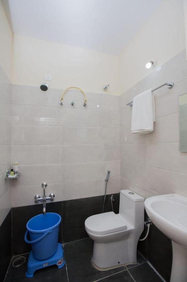 Hotel Vijaya Lakshmi Residency - Yeshwanthpur Bangalore Esterno foto